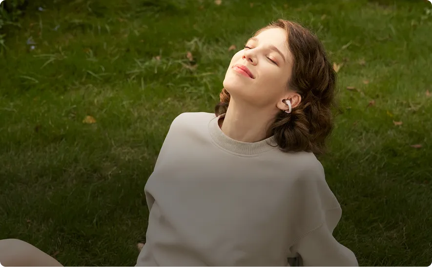 Stundenlang angenehm zu tragen, reduziert Ohrermüdung mit Open Ear Kopfhörern.