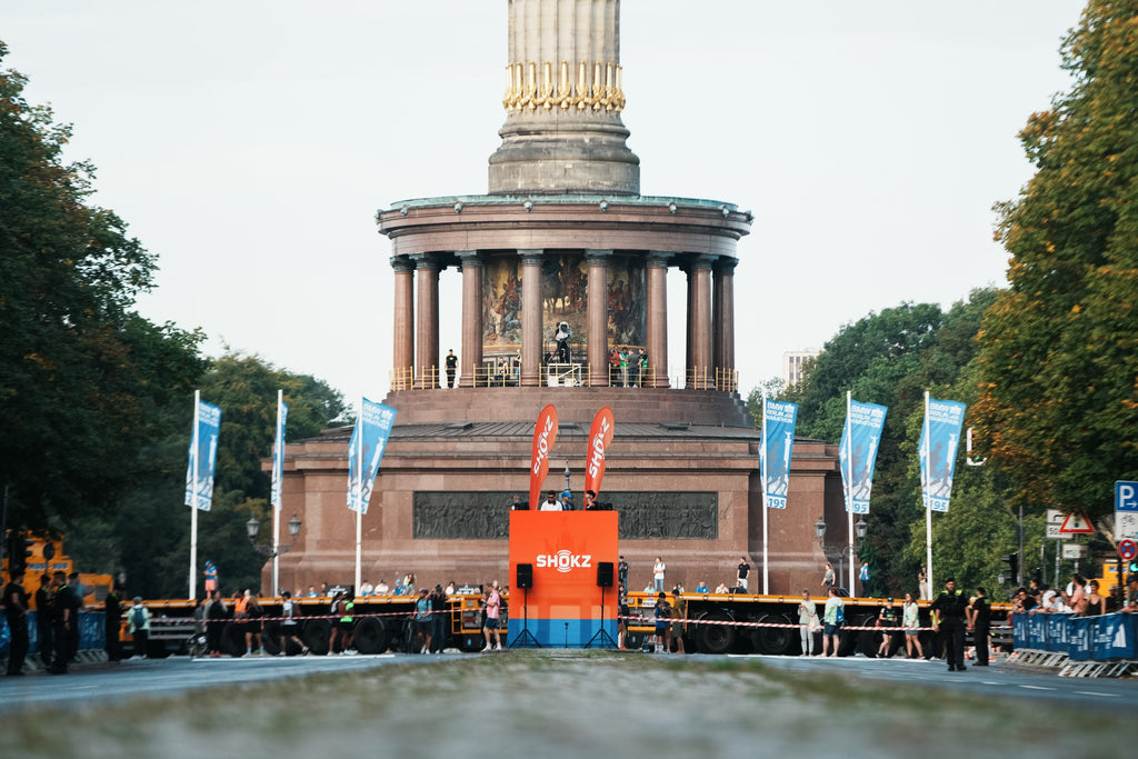 Berlin Marathon 2025: Ein historisches Rennen mit offenem Ohr