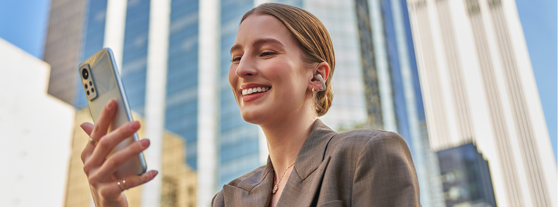 So findest du Clip-on-Earbuds, wenn du eine Brille trägst