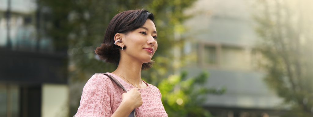 Wie Open-Ear-Kopfhörer Ihnen helfen können, mit sozialer Angst umzugehen und sich wieder mit der Welt zu verbinden